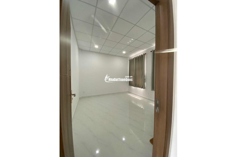 Bán nhà sát căn mặt tiền đường Tỉnh Lộ 10, DT 63m2, xây mới 1 trệt, 1 lầu